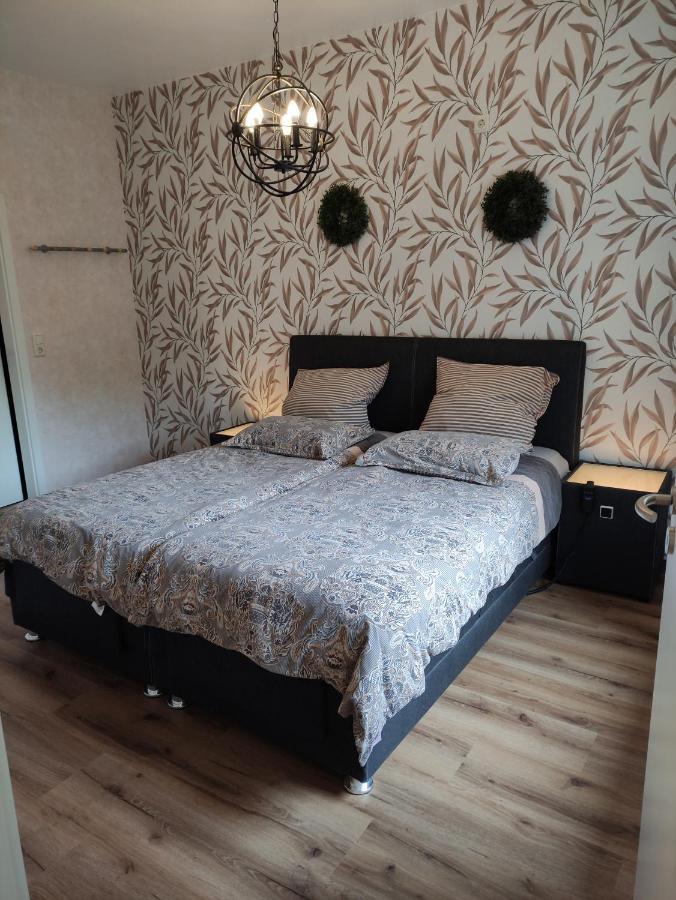 Ferienwohnung Zur Muehle Weener Esterno foto